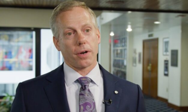 <p><strong>Jeff Seaton de la NASA Dévoile les Défis et Stratégies Clés de la Gestion Technologique en Temps de Crise</strong><span style="color: revert; font-size: revert; font-weight: revert;"></span></p>