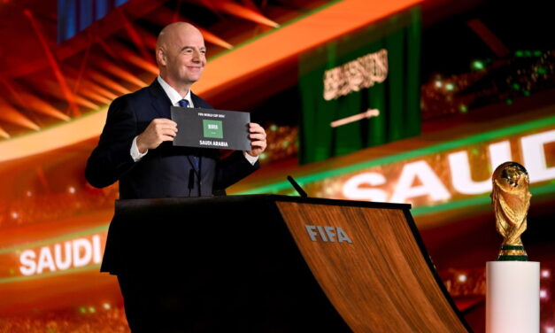 <p><strong>Mondial 2034 : L&rsquo;Arabie Saoudite au Cœur de la Controverse en tant qu&rsquo;Hôte</strong></p>