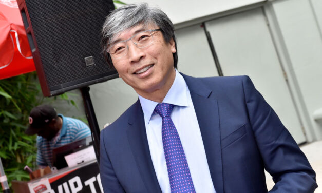 Le milliardaire Patrick Soon-Shiong dans la tourmente : un sauvetage d&rsquo;ONG tourne au combat judiciaire !