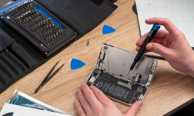 Réparateurs iPhone : astuces pour rassurer les clients sur les pièces de rechange